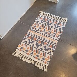 Geometric Patterned Rug with Tassels Boho Bath Mat Rug